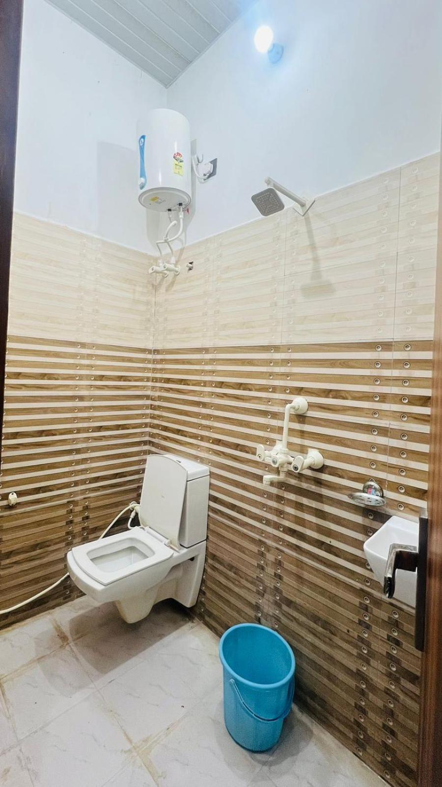 Hotel Rudra Residency Near Railway Station Mathura Exterior foto